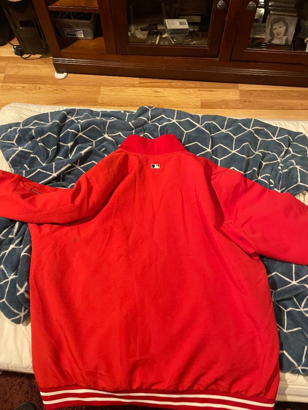 *St. Louis Cardinals* *Authentic Nike Heavy Jacket* *Never Worn* *What A Steal!*